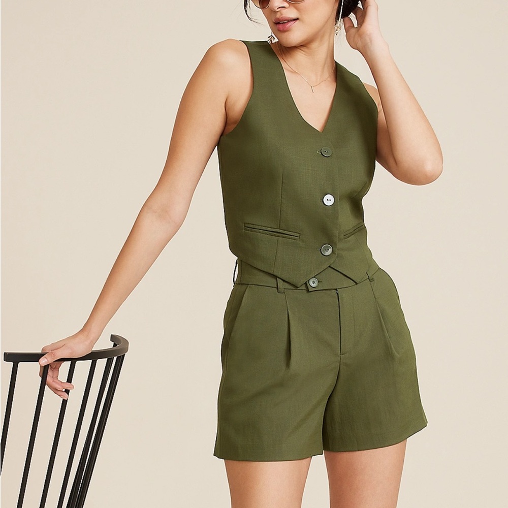 Maurices Idealist Linen High Rise 5in Short
